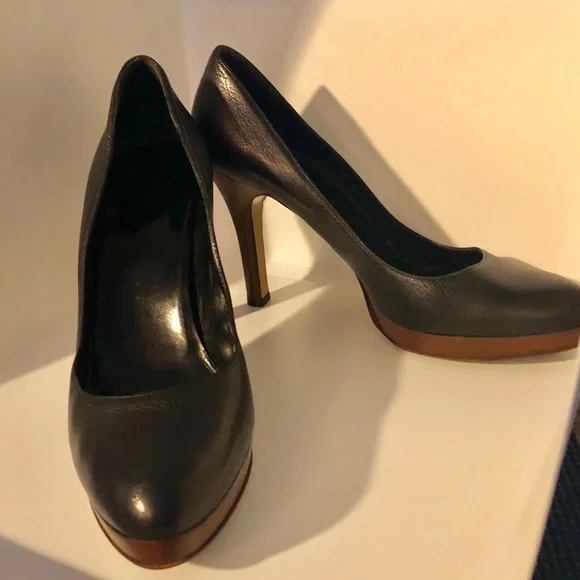 Gucci platform pumps - Picture 1 of 8